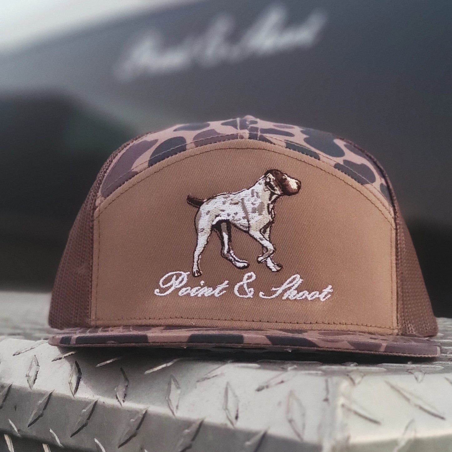 Pointer Hat Delta/Chocolate 7 panel
